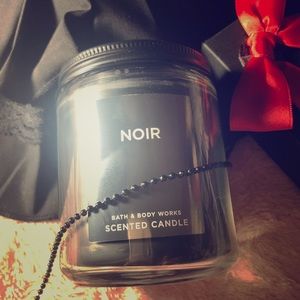 Bath & Body Works Candle - noir